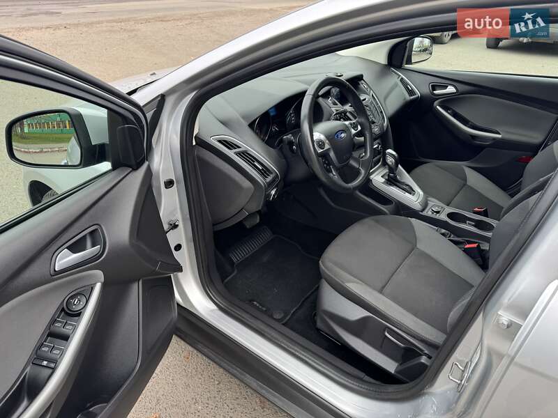 Хэтчбек Ford Focus 2013 в Луцке