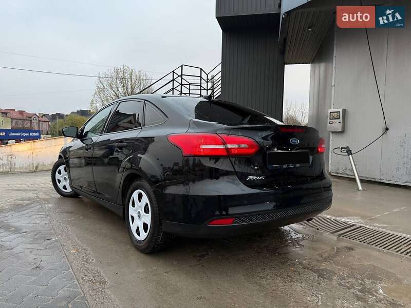 Седан Ford Focus 2018 в Тернополе
