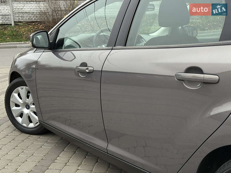 Седан Ford Focus 2014 в Білій Церкві фото 24 Седан Ford Focus 2014 в Білій Церкві