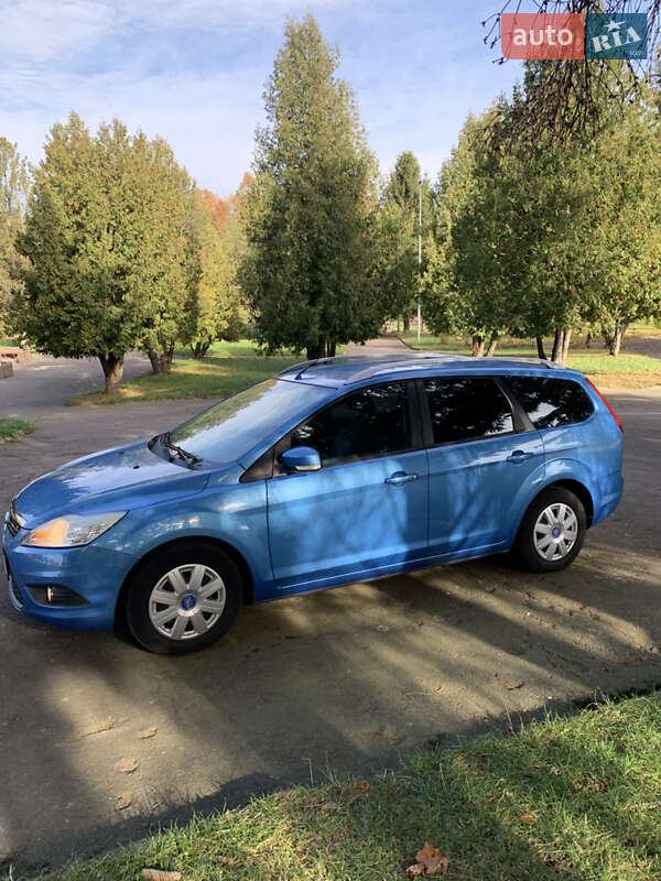 Універсал Ford Focus 2008 в Рівному фото 2 Універсал Ford Focus 2008 в Рівному
