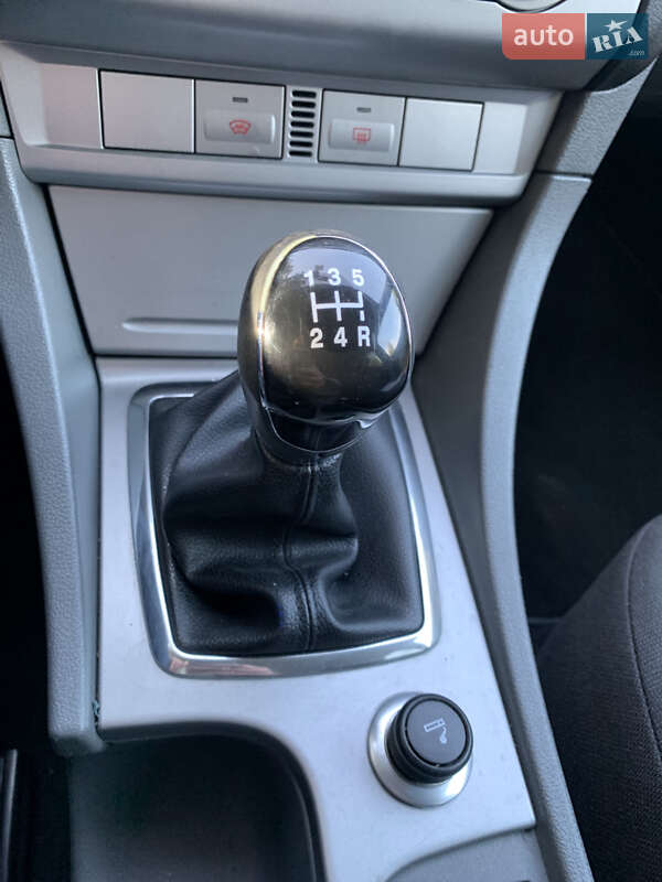 Універсал Ford Focus 2008 в Рівному фото 12 Універсал Ford Focus 2008 в Рівному