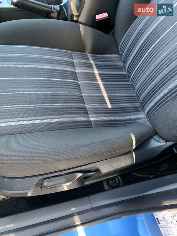 Універсал Ford Focus 2008 в Рівному фото 16 Універсал Ford Focus 2008 в Рівному