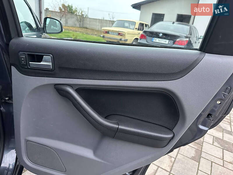 Универсал Ford Focus 2008 в Ровно