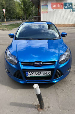 Хэтчбек Ford Focus 2014 в Полтаве