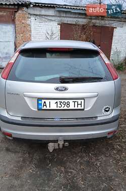 Хэтчбек Ford Focus 2006 в Бобровице