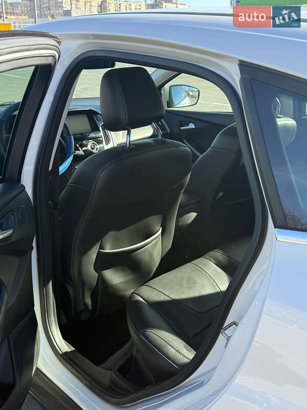 Хетчбек Ford Focus 2011 в Одесі фото 17 Хетчбек Ford Focus 2011 в Одесі