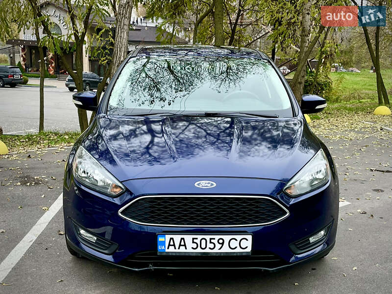 Хэтчбек Ford Focus 2017 в Киеве