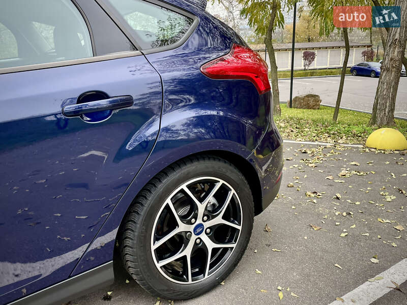 Хэтчбек Ford Focus 2017 в Киеве