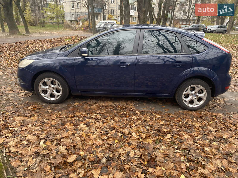 Хетчбек Ford Focus 2008 в Києві фото 2 Хетчбек Ford Focus 2008 в Києві