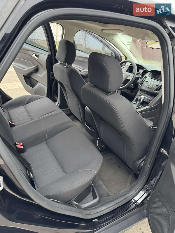 Седан Ford Focus 2016 в Вознесенске