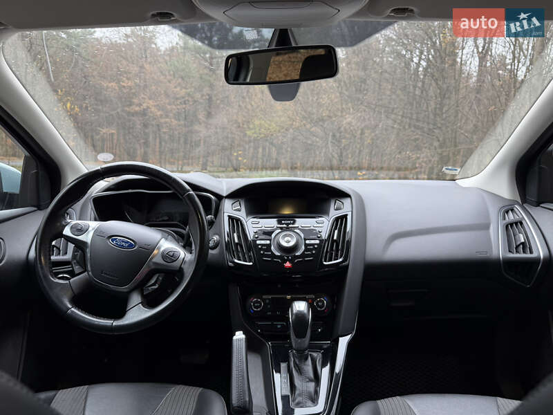 Хэтчбек Ford Focus 2013 в Львове