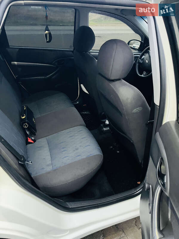 Универсал Ford Focus 2003 в Одессе фото 16 Универсал Ford Focus 2003 в Одессе