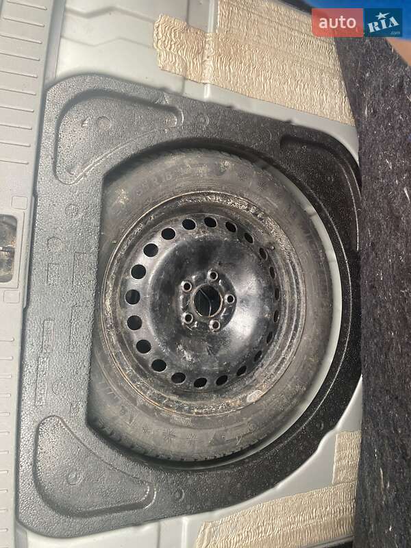 Универсал Ford Focus 2010 в Новом Ярычеве