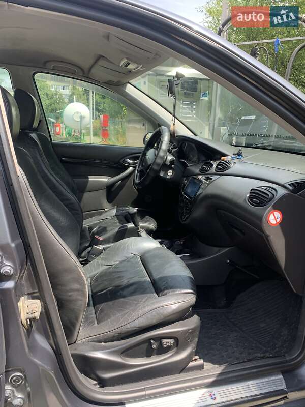 Седан Ford Focus 2002 в Дрогобыче фото 10 Седан Ford Focus 2002 в Дрогобыче