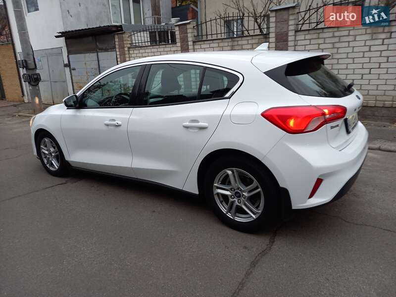 Хэтчбек Ford Focus 2019 в Киеве