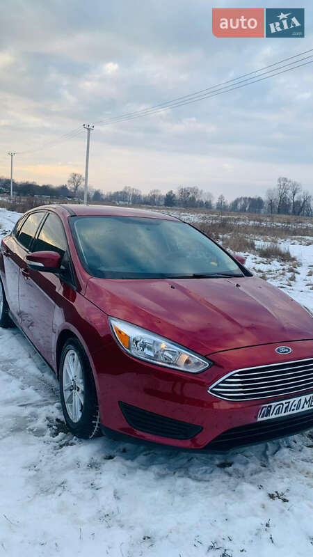 Хэтчбек Ford Focus 2015 в Киеве