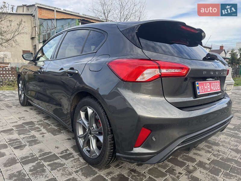 Хэтчбек Ford Focus 2020 в Бродах