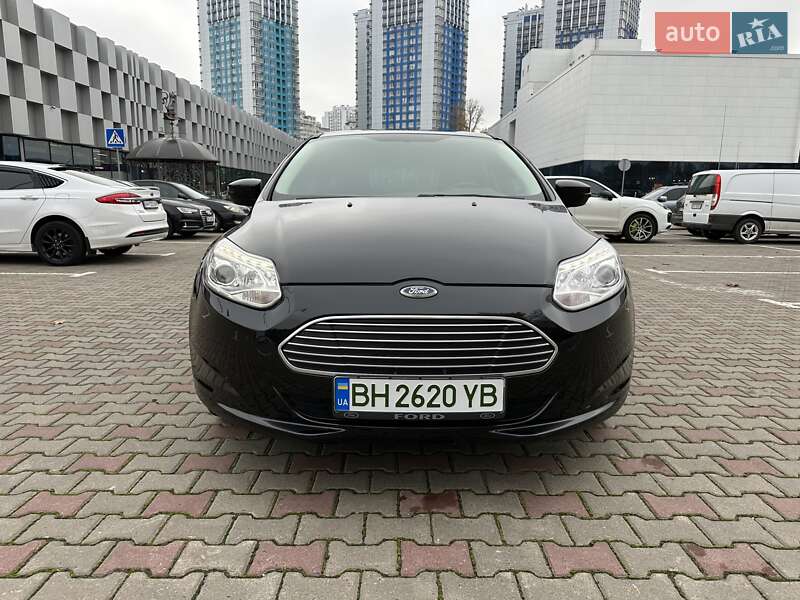 Хэтчбек Ford Focus 2013 в Одессе фото 2 Хэтчбек Ford Focus 2013 в Одессе