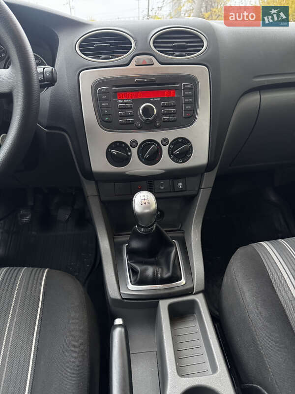 Хетчбек Ford Focus 2010 в Одесі