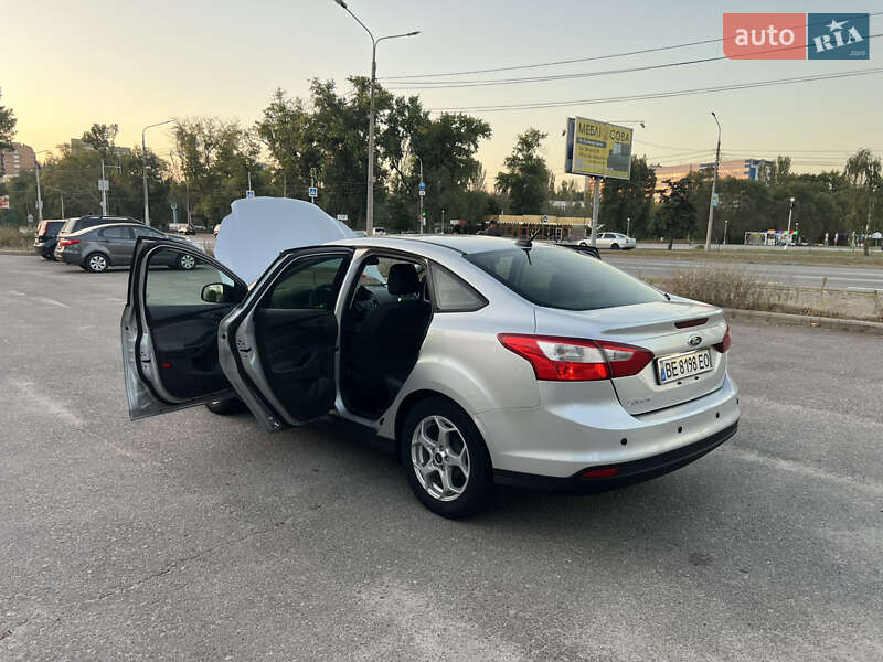 Седан Ford Focus 2012 в Запорожье фото 31 Седан Ford Focus 2012 в Запорожье