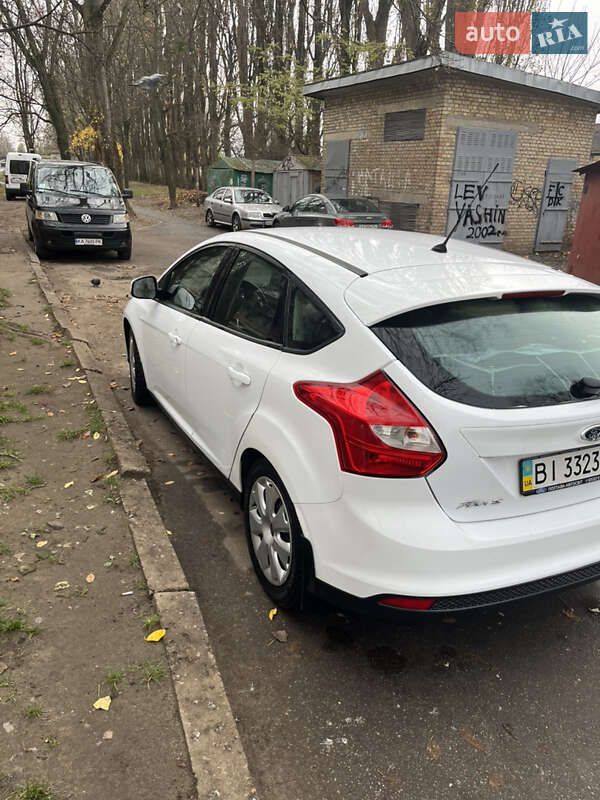 Седан Ford Focus 2011 в Києві фото 6 Седан Ford Focus 2011 в Києві