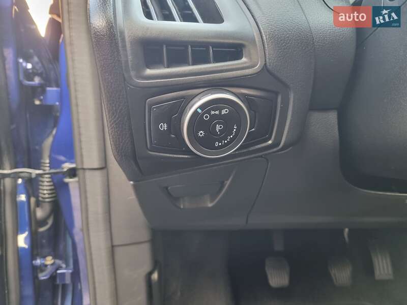 Хетчбек Ford Focus 2015 в Харкові фото 26 Хетчбек Ford Focus 2015 в Харкові
