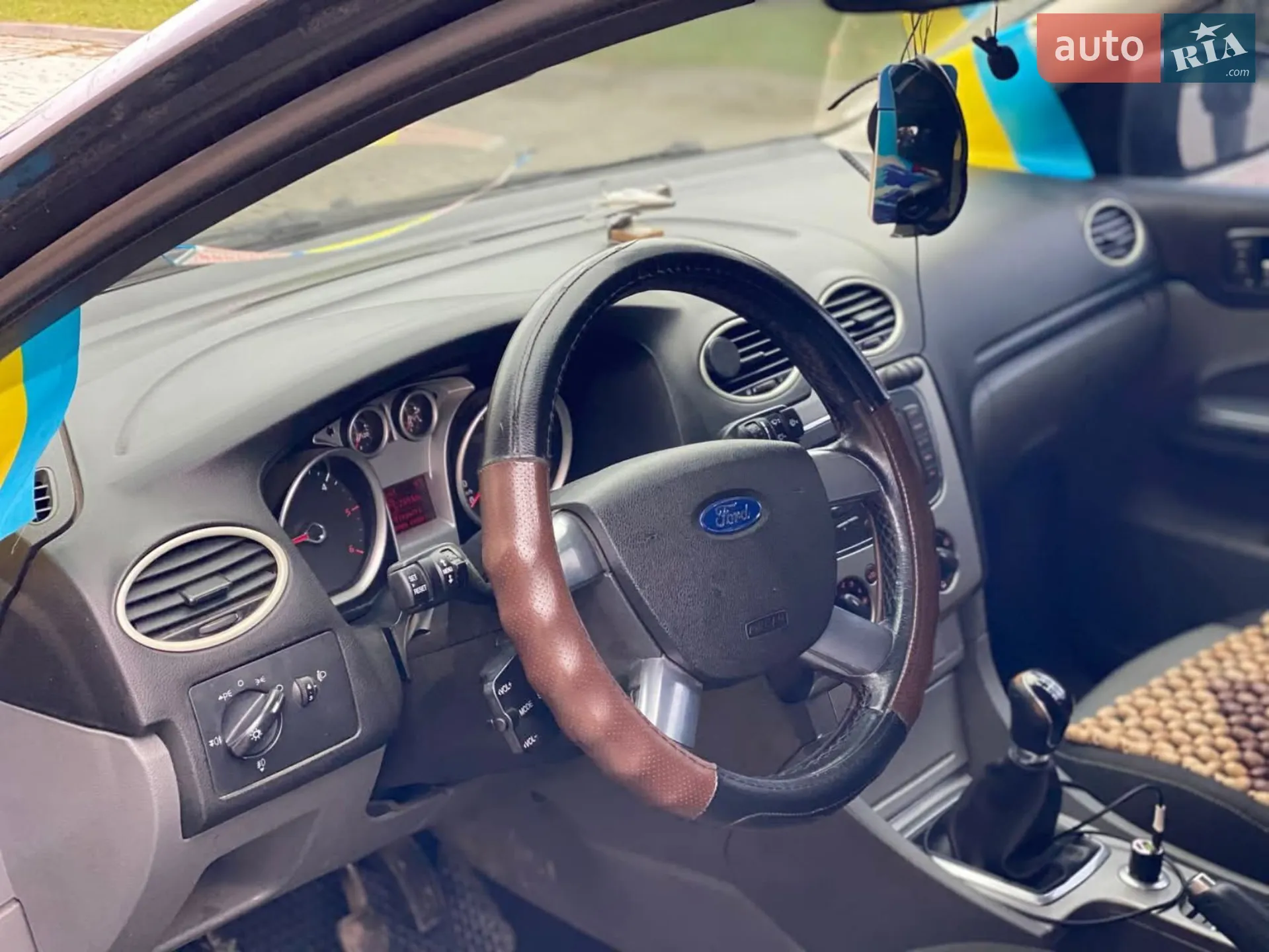 2010 Ford Focus - мініатюра 12