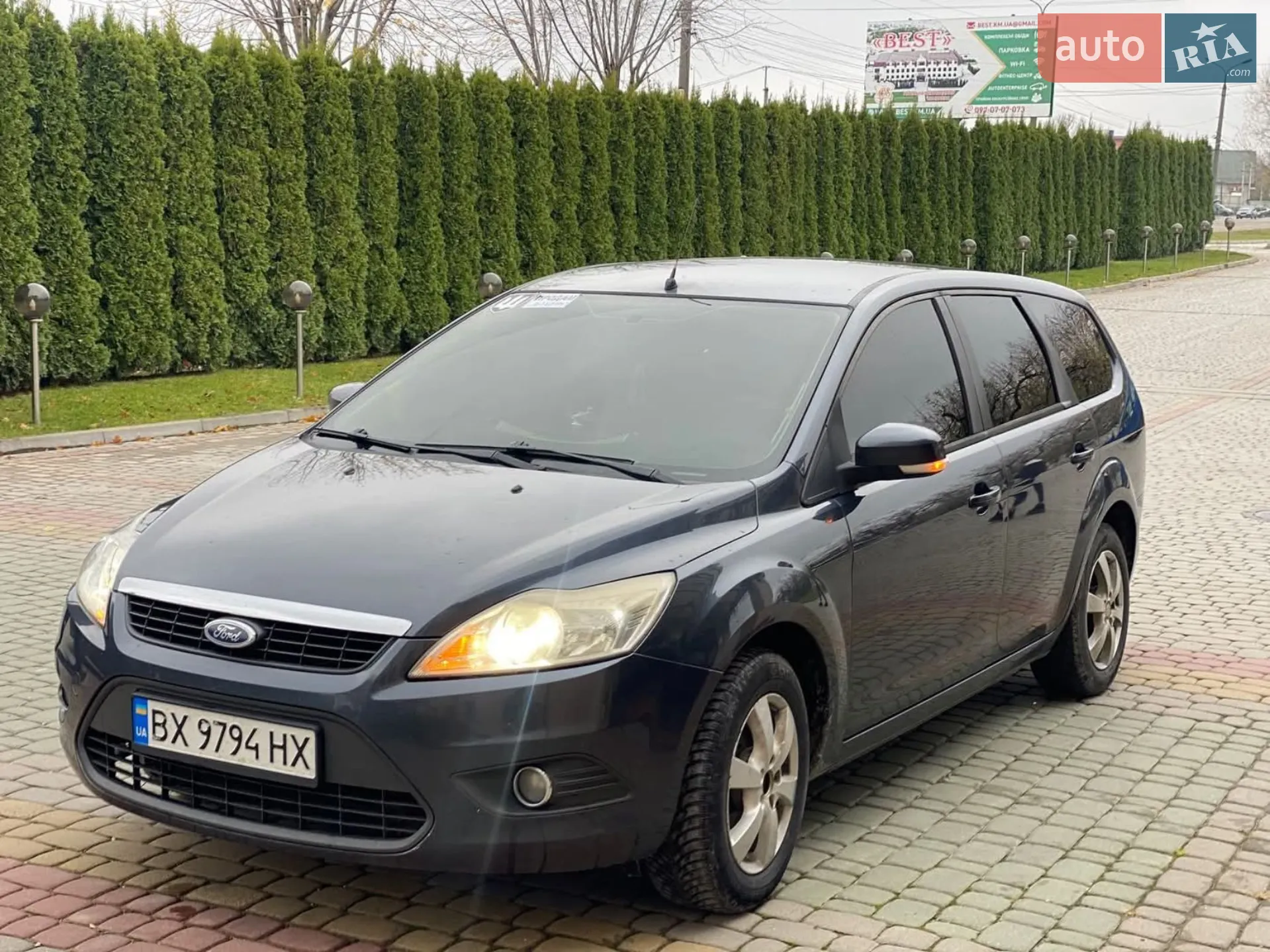 2010 Ford Focus - мініатюра 14