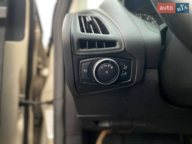 Седан Ford Focus 2018 в Києві фото 28 Седан Ford Focus 2018 в Києві