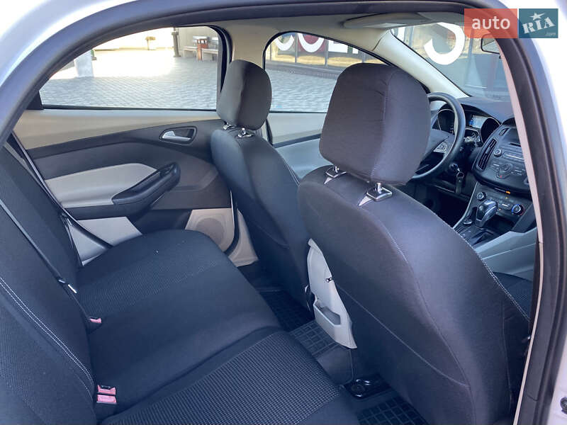 Хетчбек Ford Focus 2015 в Києві фото 25 Хетчбек Ford Focus 2015 в Києві