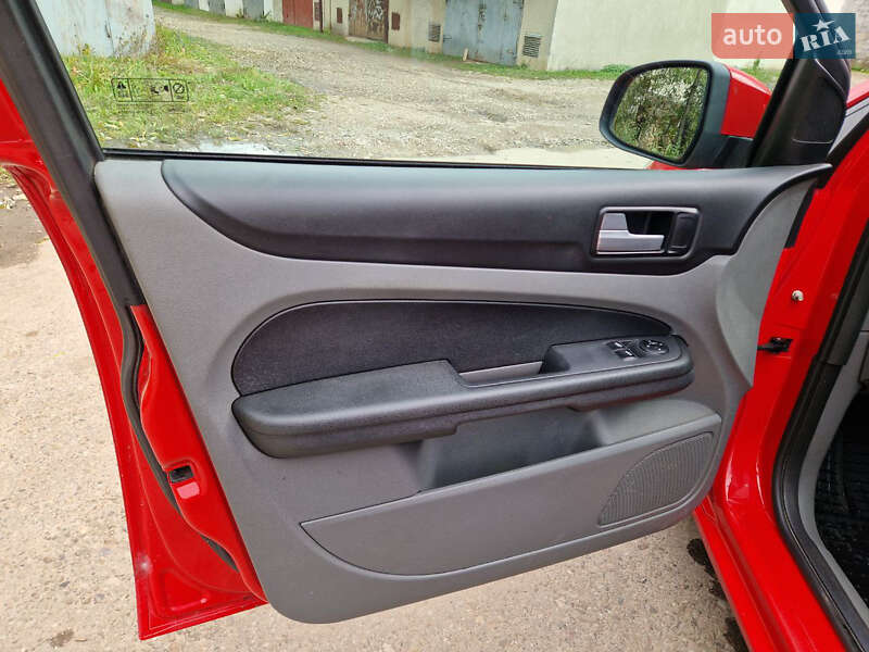 Универсал Ford Focus 2008 в Калуше