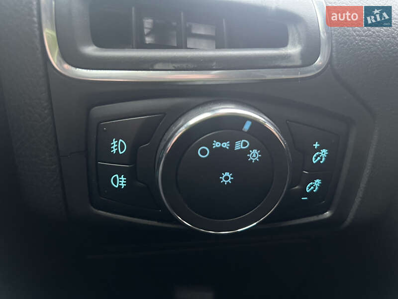 Универсал Ford Focus 2014 в Киеве фото 26 Универсал Ford Focus 2014 в Киеве