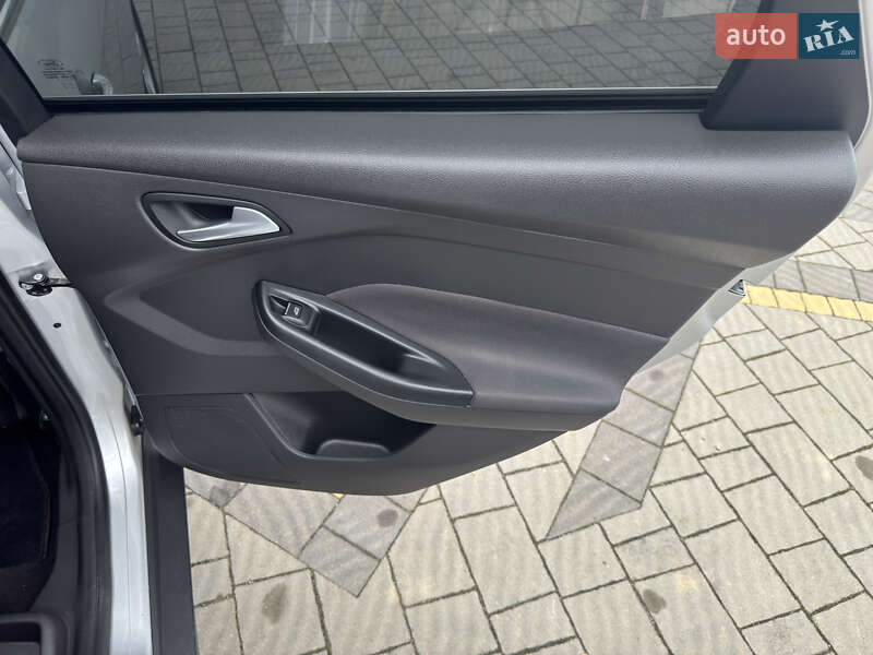 Універсал Ford Focus 2013 в Стрию фото 45 Універсал Ford Focus 2013 в Стрию