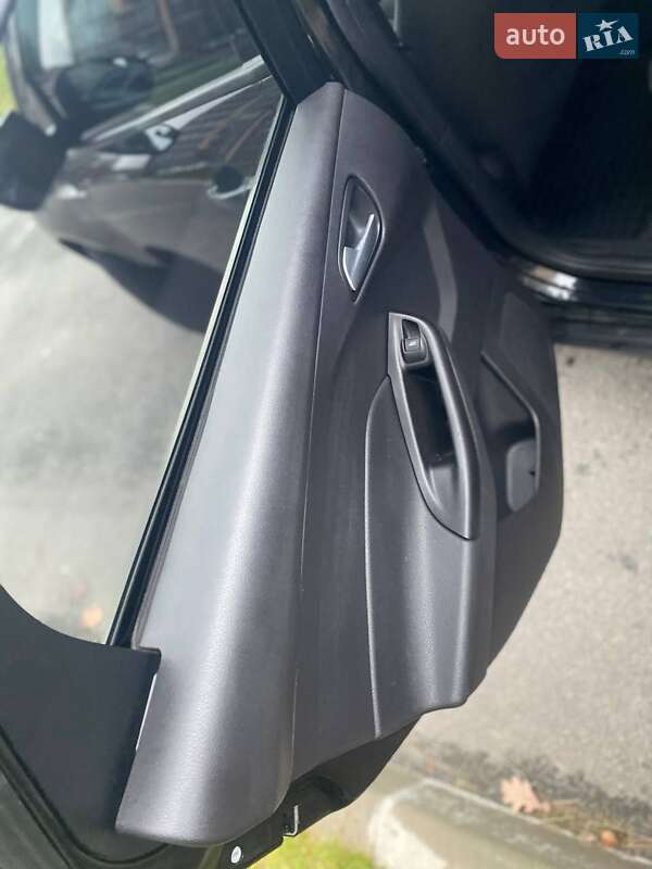 Седан Ford Focus 2014 в Чернигове