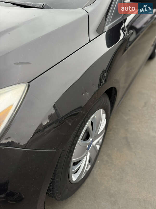 Седан Ford Focus 2011 в Киеве