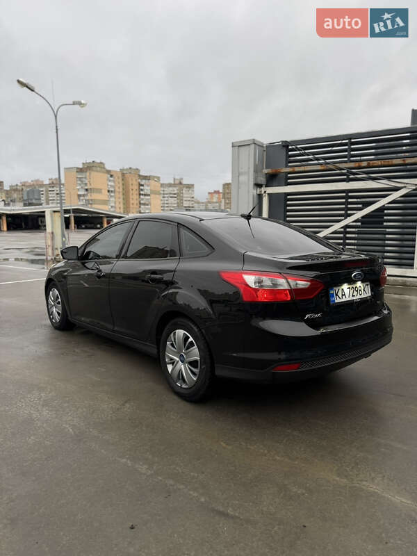 Седан Ford Focus 2011 в Киеве