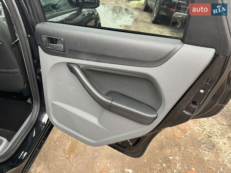 Универсал Ford Focus 2010 в Ахтырке