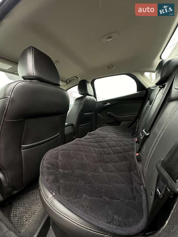 Седан Ford Focus 2014 в Сумах