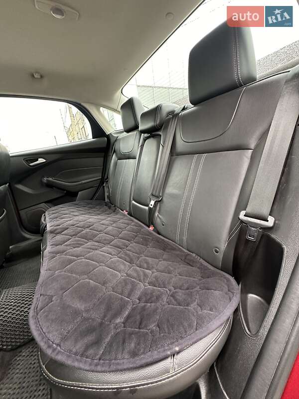 Седан Ford Focus 2014 в Сумах
