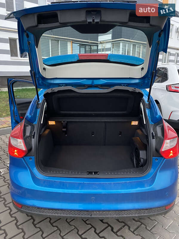 Хетчбек Ford Focus 2014 в Полтаві