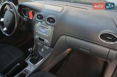 Універсал Ford Focus 2010 в Старичах