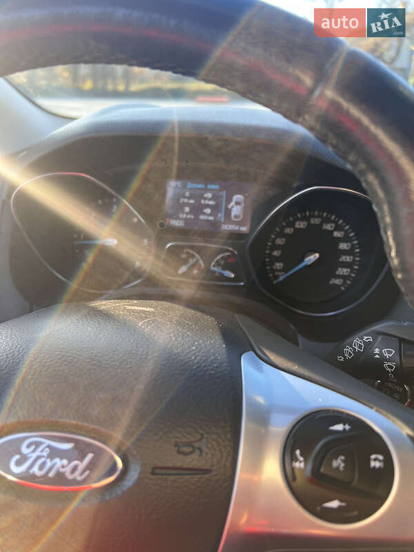 Універсал Ford Focus 2014 в Бродах фото 39 Універсал Ford Focus 2014 в Бродах
