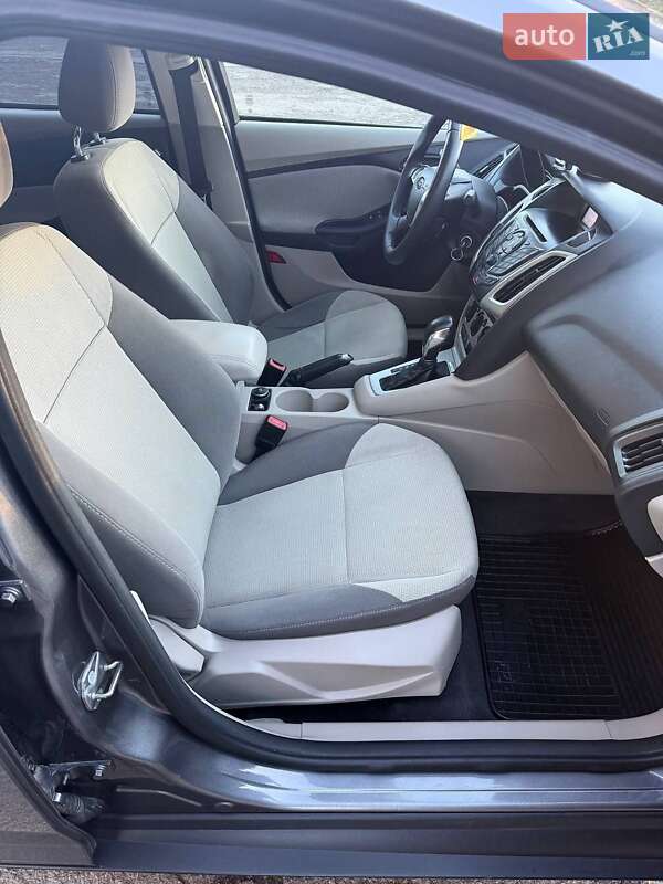 Седан Ford Focus 2011 в Ивано-Франковске