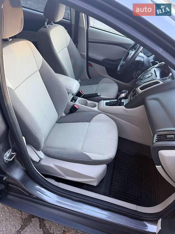 Седан Ford Focus 2011 в Ивано-Франковске