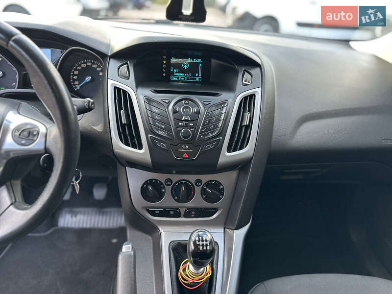 Універсал Ford Focus 2014 в Рівному фото 20 Універсал Ford Focus 2014 в Рівному