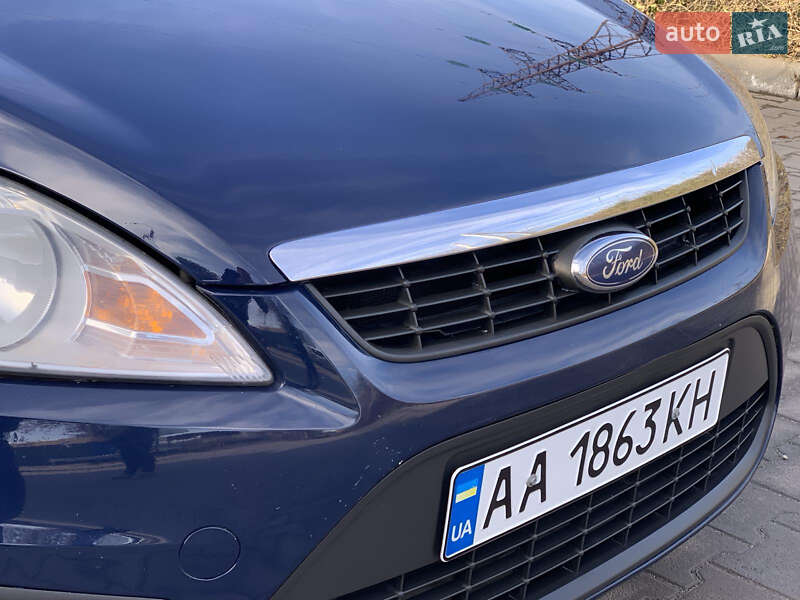 Хетчбек Ford Focus 2010 в Хмельницькому