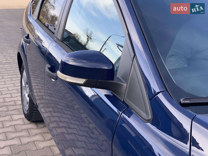 Хетчбек Ford Focus 2010 в Хмельницькому