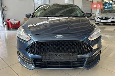 Хэтчбек Ford Focus 2017 в Одессе