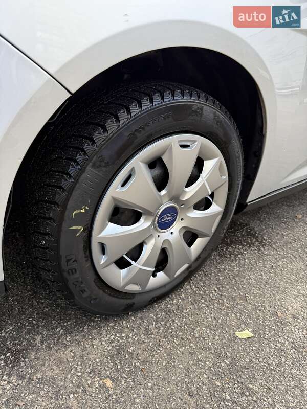 Универсал Ford Focus 2013 в Харькове фото 17 Универсал Ford Focus 2013 в Харькове