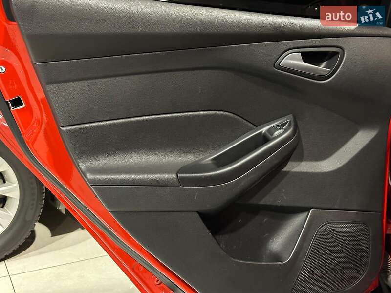 Седан Ford Focus 2015 в Одесі фото 11 Седан Ford Focus 2015 в Одесі